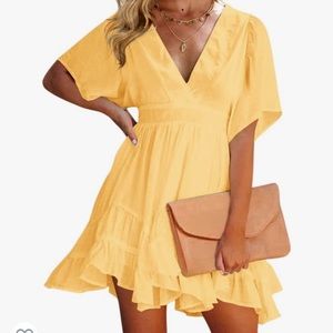 Never worn adorable yellow dress